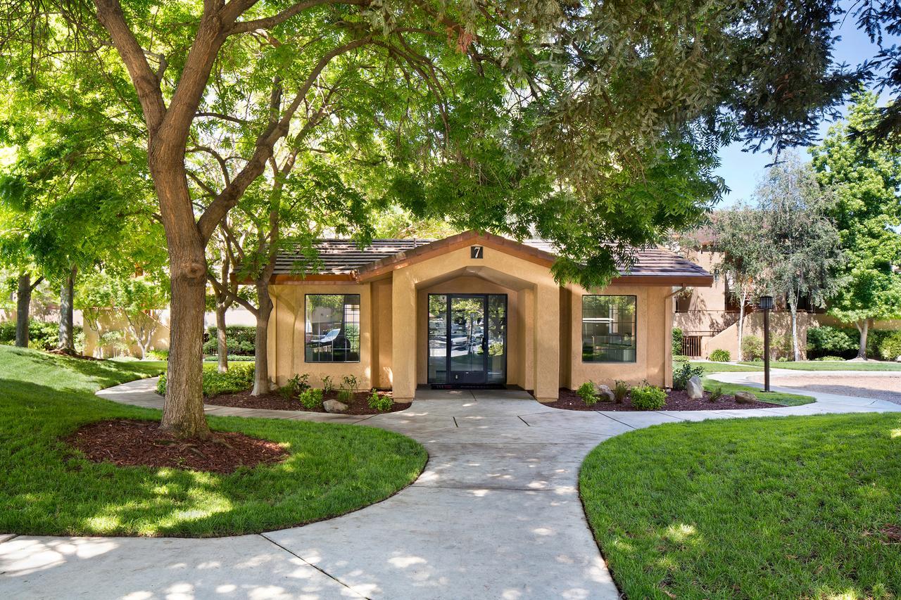 Oakwood Silicon Valley Sunnyvale Exterior photo